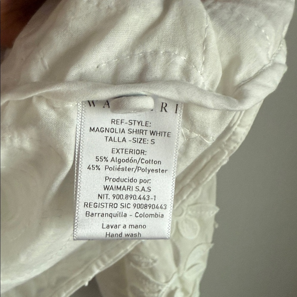 Waimari Magnolia Floral Button-Up Blouse Small - Picture 11 of 13